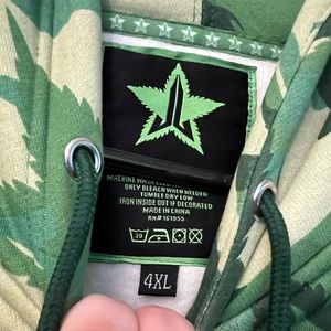 Jeffree star hoodie 4x